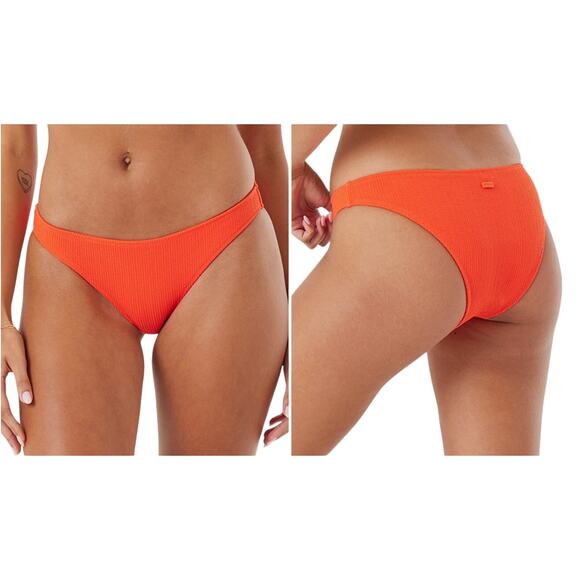 Roxy Aruba Hipster Full Bikini Bottoms - Red - NWT Size Large - Picture 1 of 4